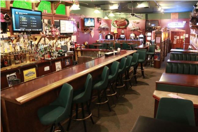 Bar/Restaurant/Casino/Liquor Store in Dillon, MT: 26 S Montana St, Dillon, MT 59725